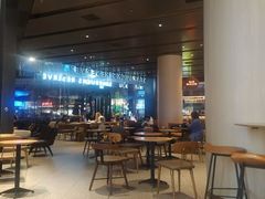 -星巴克臻选(上海合生汇1F店)