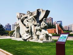 -上海市龙华烈士陵园