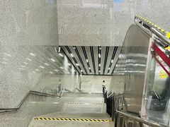 -THE hood开新里(御桥路店)