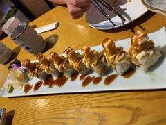 -樱町三味日本料理(城乡世纪广场店)