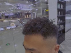 -慕名造型