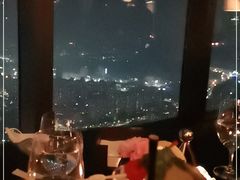-瑞吉酒店·The Drawing Room闲逸廊·云端下午茶·夜奢Whiskey