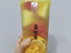 芒果水果茶大杯-果呀呀(国金街店)