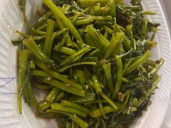 -纽顿熟食中心