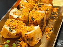 -何师烧烤Pro ·小龙虾·江湖川菜·精酿啤酒(太古里店)