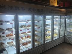 面包甜点陈列柜-袁记串串香(泉水轻轨站店)