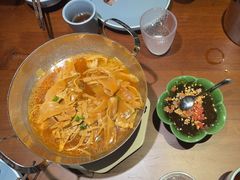 家烧莫干竹笋-東大方(瓶窑广场店)