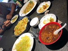 -靠山屯东北农家菜(八龙桥雅苑店)