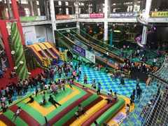 -蒙特利亲子乐园