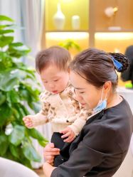 -香港倾城国际·美容美体中心