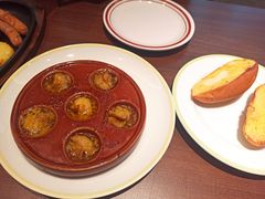 蒜香蜗牛加面包-萨莉亚意式餐厅(杭州滨江天街店)