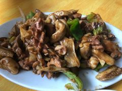 -铁东熏肉大饼铺