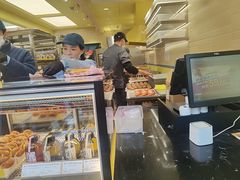 -85度C(生甜甜圈研究工坊·上海松江人民北路店)