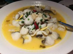 -荷塘秋月·本帮江浙菜(国权路店)