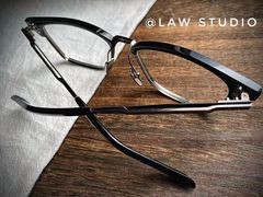 -肆兮眼镜·蔡司·徕卡战略合作店(大坪店)