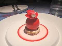 -弦月窗LUNETTE BY AMANDA(复兴路店)