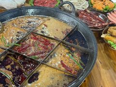 -正南齊北重庆老火锅(光华村直营店)
