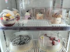 -DQ·蛋糕·冰淇淋(大宁国际商业广场店)
