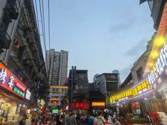 -黄兴南路步行商业街