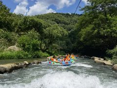 -浮盖山峡谷漂流