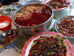 -牟记江湖重庆地标特色菜鱼蛋海鲜羊蝎子(巴南区黑金冠十多年好店)