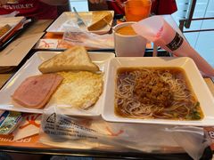 香辣酱肉汤米粉-大快活(丽丰店)