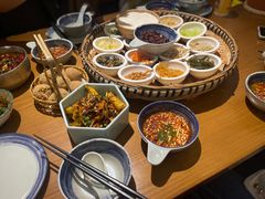 -包整·丝娃娃(一览甲秀楼风景店)