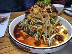 -山河屯铁锅炖·非遗东北菜(南山店)