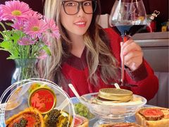 -弦月窗LUNETTE BY AMANDA(复兴路店)