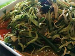 -吴记酱骨炖菜馆(康安路店)