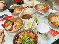 -铁锅哥米线