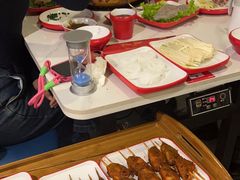 -毛辣果·贵州红酸汤牛肉火锅(西单店)