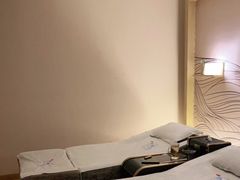 -崇英经络足疗(曲江店)