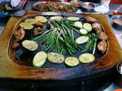 -阿昌白族石板烧·菌锅(大理古城店)
