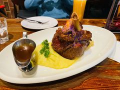 -1886德国汽车餐厅(外滩十六铺码头店)