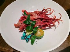 -新白鹿餐厅(滨江银泰店)