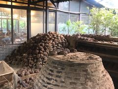 -御霞苑泥烩鸡休闲农庄