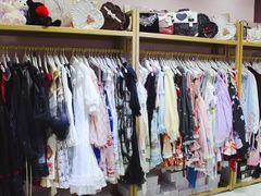 -甜镜物语 LOLITA·汉服·JK制服三坑生活馆(滨江道店)