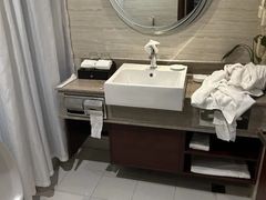 -桂林桂湖饭店(两江四湖东西巷店)