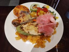 -西安皇冠假日酒店·朱雀咖啡厅