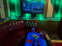-唱吧麦颂KTV(松江五龙商业广场店)