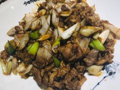 -十六中酱肉·烧烤·京菜小馆(五方桥旗舰店)