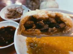 麻辣香菇鸡丁包-老陶包子铺(南大西南村店)
