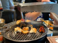 -草家酱蟹炭火烤肉店(珲春南路一店)