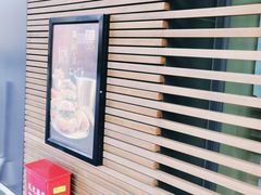 -麦当劳(虹桥南丰城店)