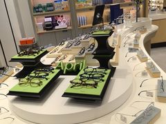-博士眼镜(罗湖喜荟城店)