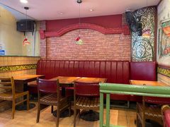 -玛格萝妮比萨屋(陆家浜路店)
