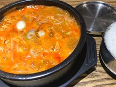 -吴草鸡爪오초닭발韩食堂(融恒盈嘉中心店)