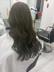 -LILI·HAIR SALON理理造型