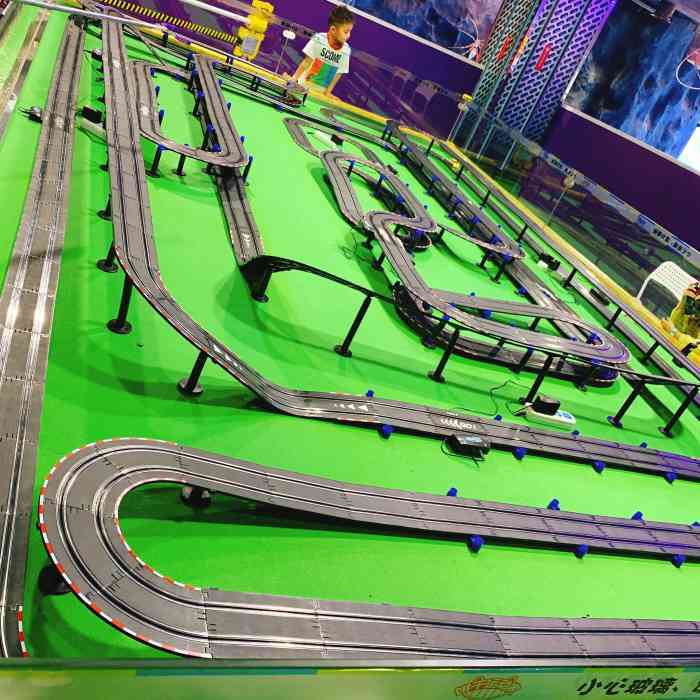 饼干运动家乐园-"4月份左右买的饼干乐园和欢乐星球的套票,.